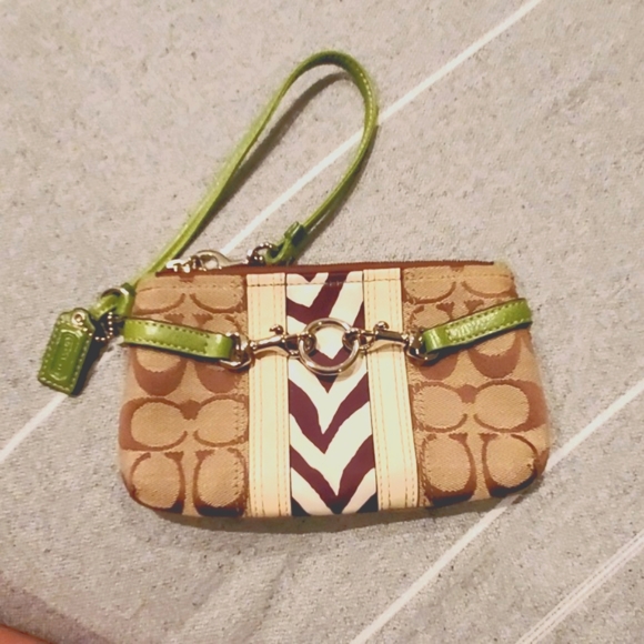 Coach signature brown leather wristlet - Picture 1 of 6